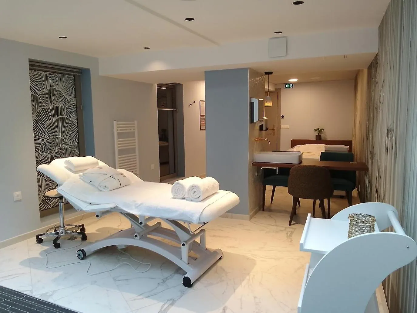 Domitys L'Ellipse Aparthotel Paris 0*,